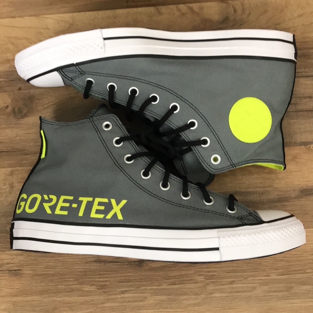 CONVERSE HIGH TOP BRAND NEW - Picture 4 of 15